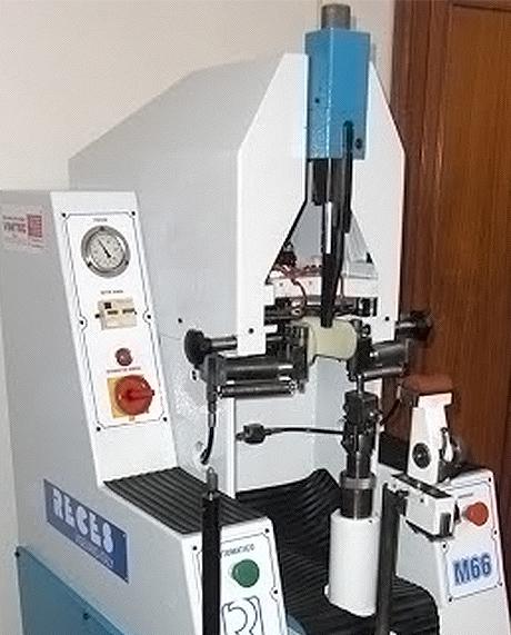 Armadora de talón Reces m 66